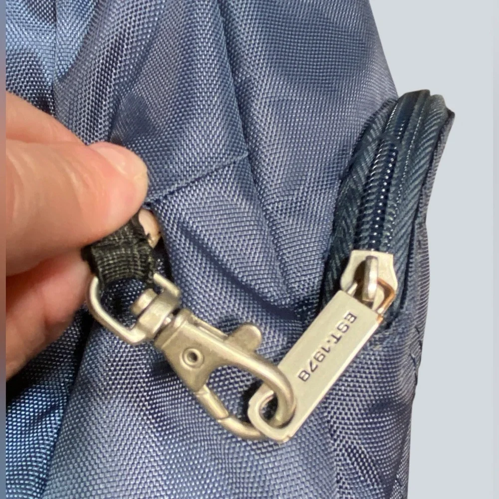 Travelon‎ Anti-Theft Crossbody Bag Navy Blue